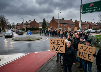 Gemeente stelt besluit over asielzoekerscentrum in Engelen uit na lokale protesten
