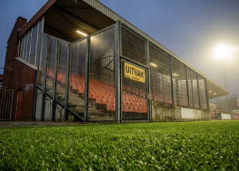 'Omgekeerde wereld': Willem II-supporters onverwachts geweerd bij beslissende play-off in Volendam