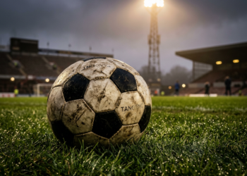 Bizarre ontknopingen en Europese finales: Oud-prof Jaap Bos blikt terug op een gedenkwaardig voetballeven