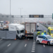 Chauffeur (48) komt om het leven bij zwaar ongeluk op A59 bij Heesch