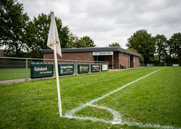 Voetbalclub FC Engelen trekt stekker uit eerste elftal en stapt uit nacompetitie