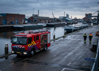 Nachtelijke brand uitgebroken op schip aan de Geulweg